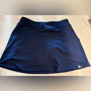 Title Nine Navy Atheisure Skirt (w/shorts)
